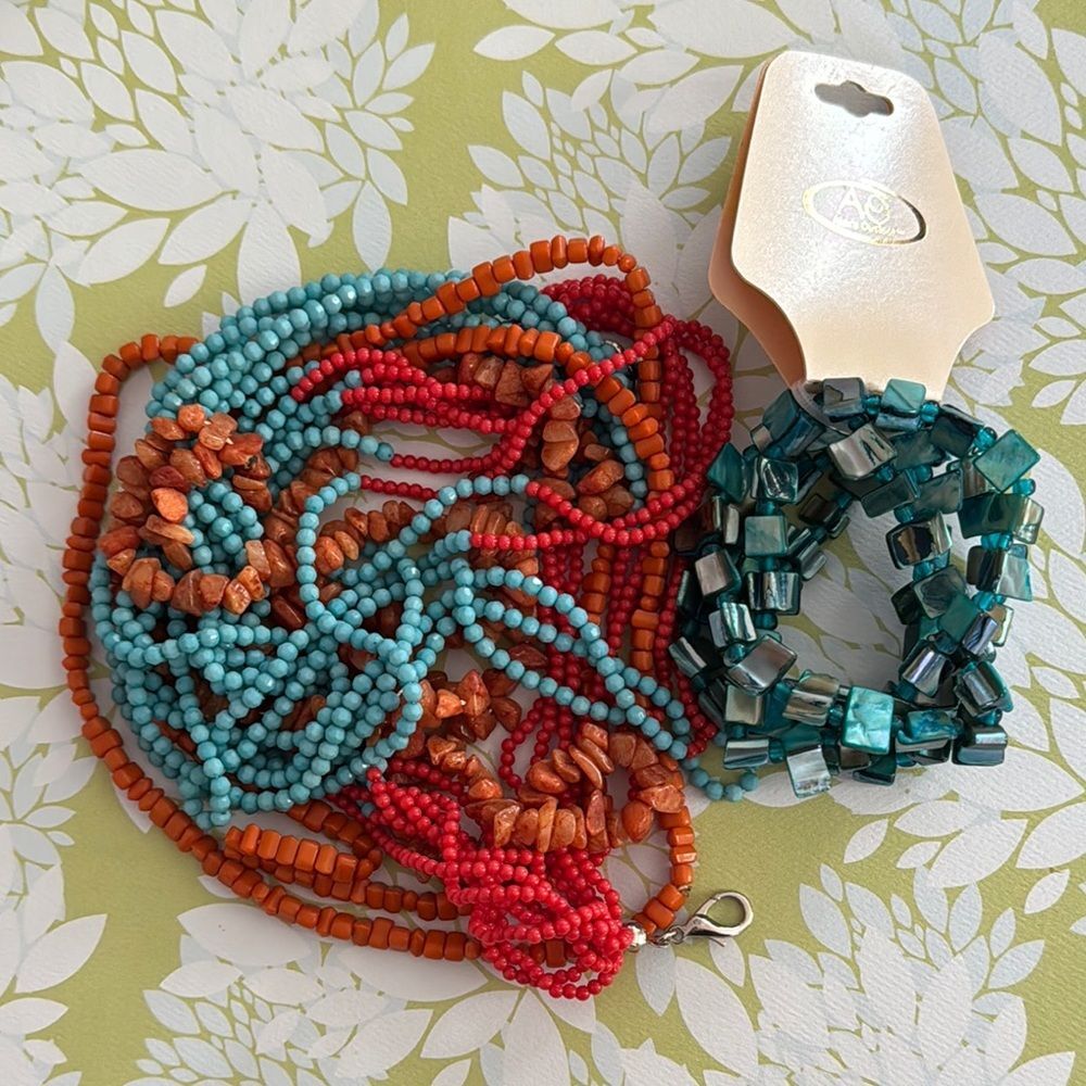 Colorful Bead Collection for Crafting - Picture 4 of 4
